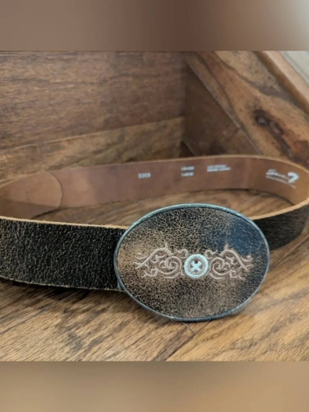 Vintage Leather Belt Made In Canada Size large New! Y2K Grunge Seven7